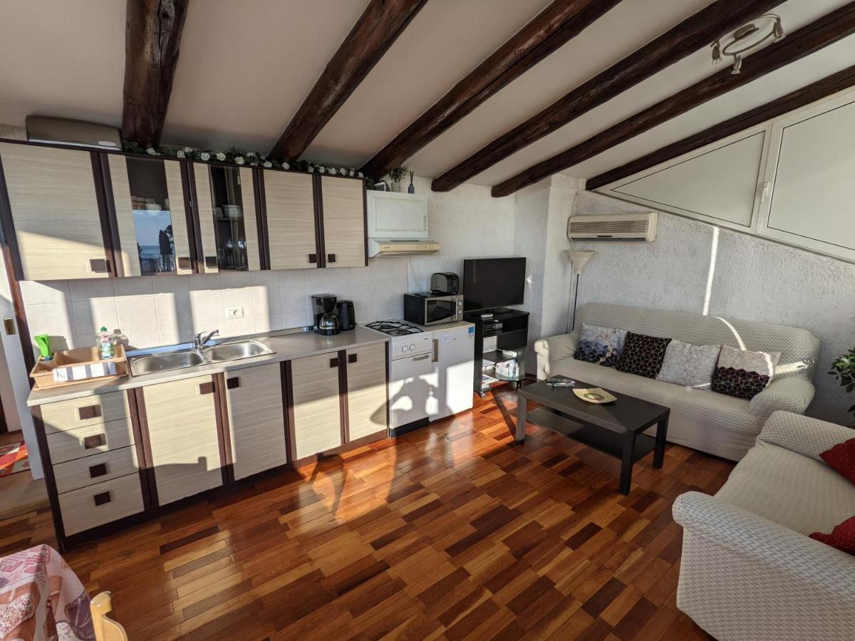 A Window On Rovinj Apartment Екстериор снимка